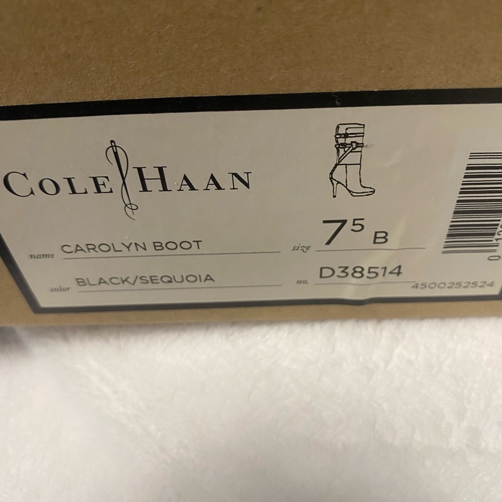 Cole Haan black & Brown boots - Picture 5 of 8